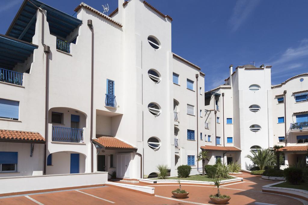 Portoverde Beach Apartments Misano Adriatico Extérieur photo
